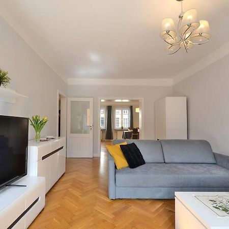 Z Apartment On Town Hall - Rynek Ratusz - 2 Rooms Breslavia Exterior foto