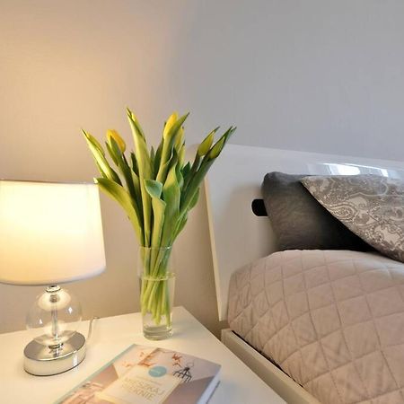 Z Apartment On Town Hall - Rynek Ratusz - 2 Rooms Breslavia Exterior foto