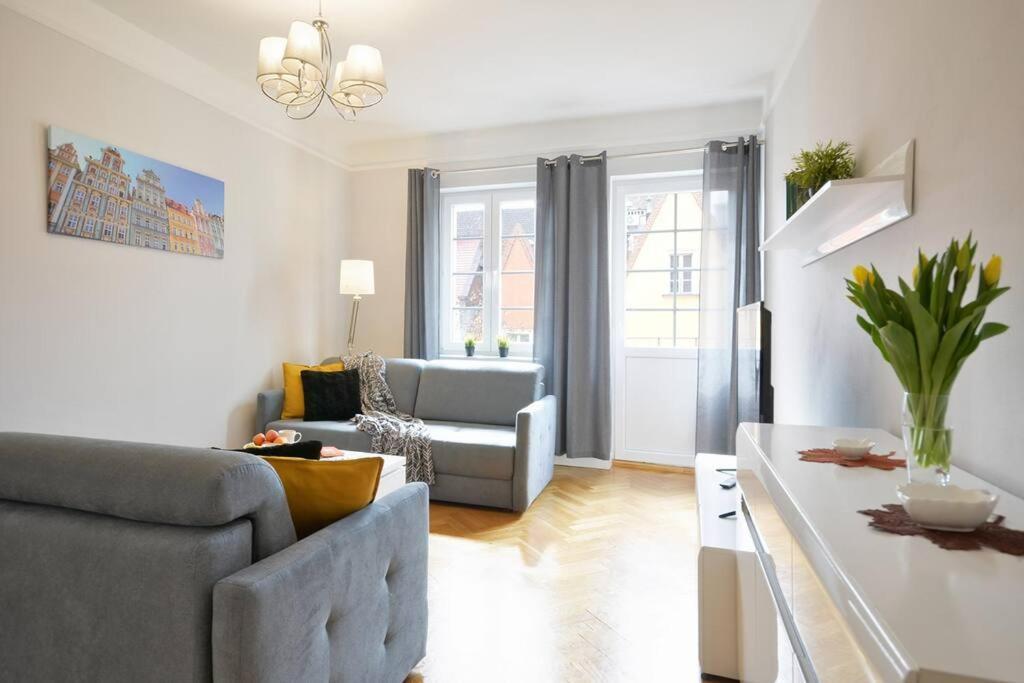 Z Apartment On Town Hall - Rynek Ratusz - 2 Rooms Breslavia Exterior foto