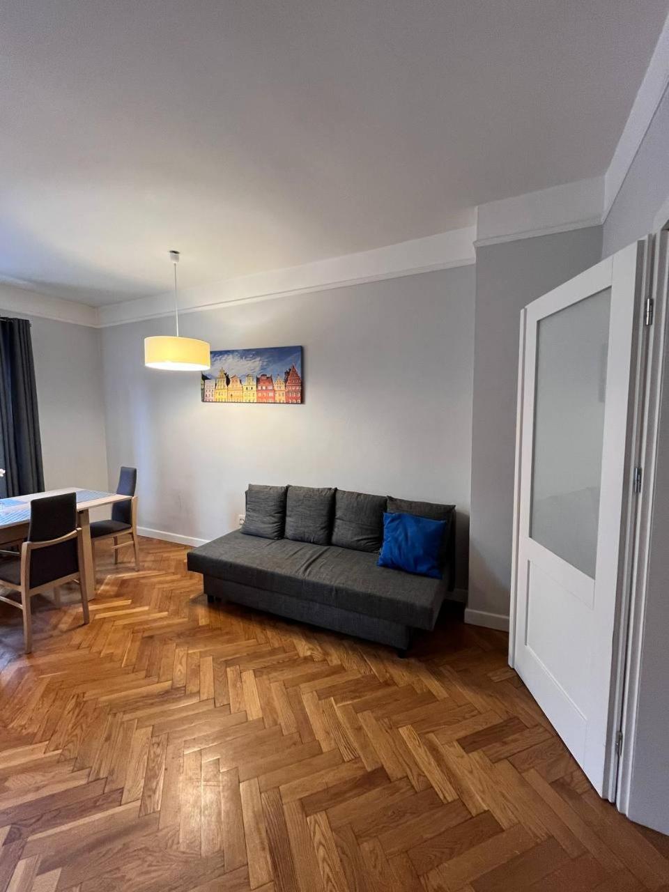 Z Apartment On Town Hall - Rynek Ratusz - 2 Rooms Breslavia Exterior foto